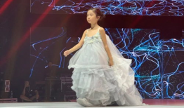 走秀的视频,走秀视频中的潮流演绎